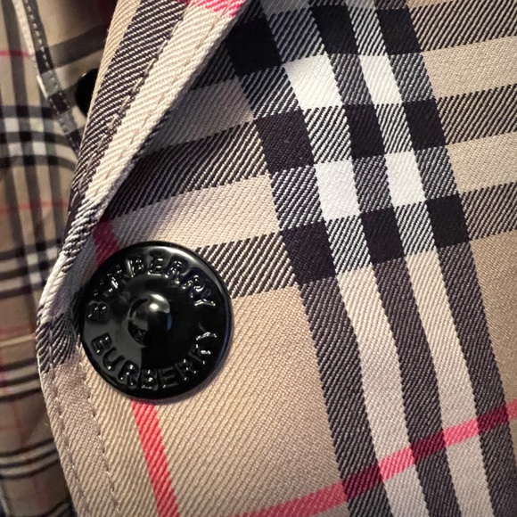 Burberry suit jacket (great Christmas gift) - Picture 4 of 4